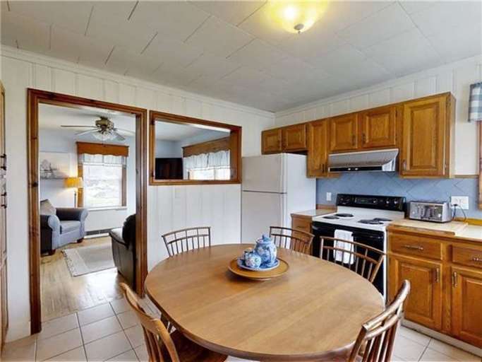 Living Room is Visble from Kitchen  Living Room is Visble from Kitchen