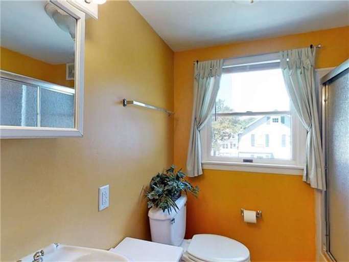 Second Level Full Bathroom  Second Level Full Bathroom