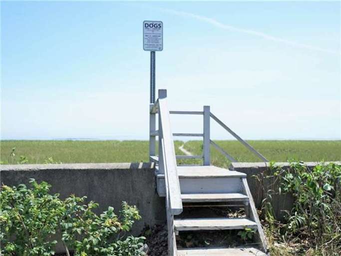 Access to Beach  Access to Beach