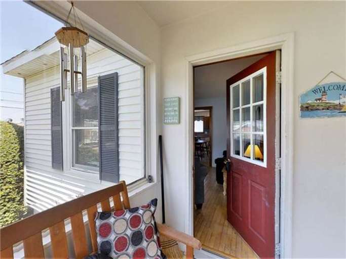 Entrance into Property  Entrance into Property