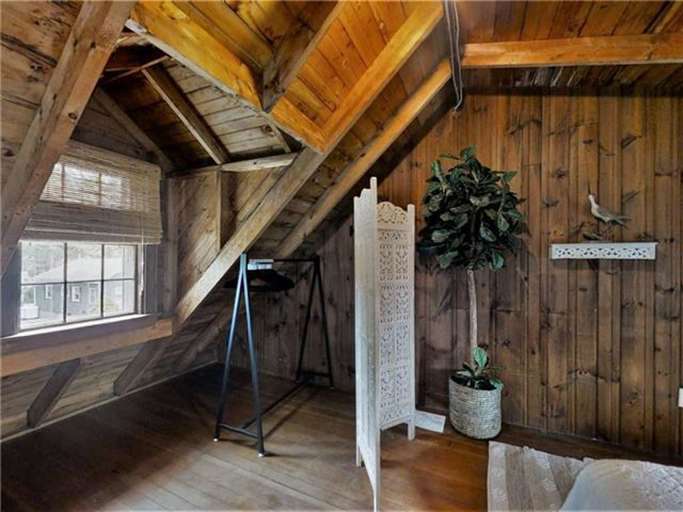 Master Bedroom | Closet | Dresser Master Bedroom | Closet | Dresser