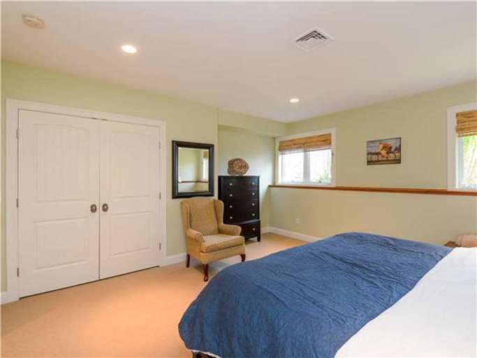 Bedroom 4  Bedroom 4