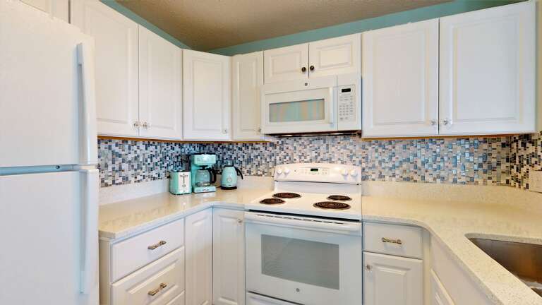Kitchen | Fully equipped | microwave | range | oven 
| fridge | dishwasher Kitchen | Fully equipped | microwave | range | oven 
| fridge | dishwasher