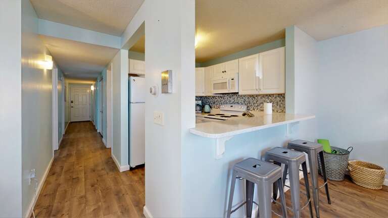 Kitchen counter seating for three Kitchen counter seating for three