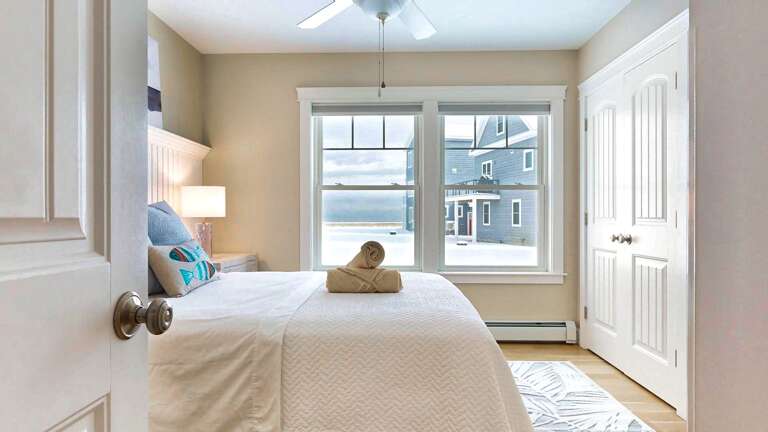 First floor bedroom | Queen Bed  First floor bedroom | Queen Bed