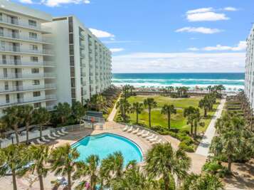 Mainsail Breeze | Gulf Views & Beach Service