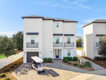 Grand Vista Chateau | Heated Pool & Golf Cart