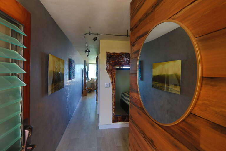 Beautiful entryway to your oceanfront Maui vacation home Beautiful entryway to your oceanfront Maui vacation home