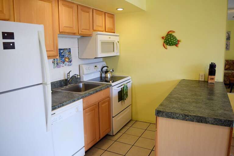 Fully stocked kitchen Fully stocked kitchen