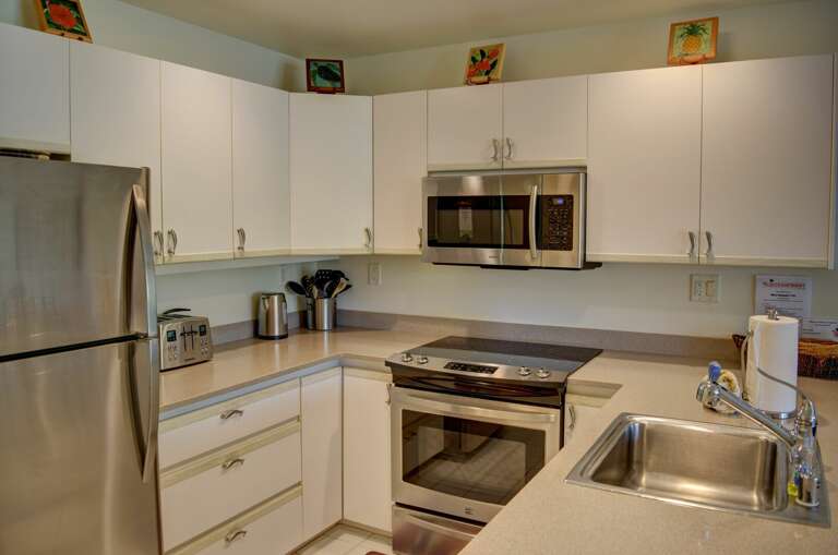 Enjoy the convenience of this beautiful kitchen