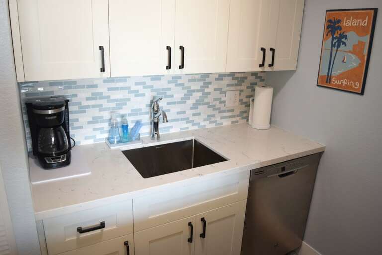 Enjoy cooking meals in your fully stocked kitchen Enjoy cooking meals in your fully stocked kitchen