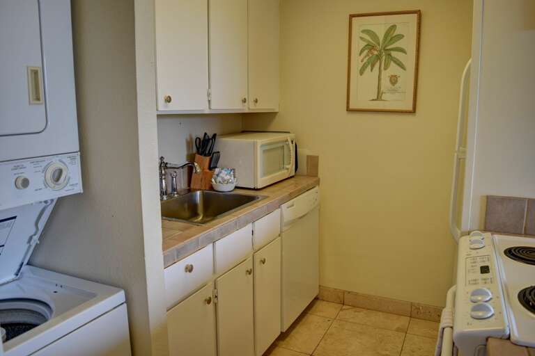 Fully stocked kitchen for your convenience