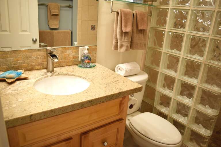 Guest bathroom Guest bathroom