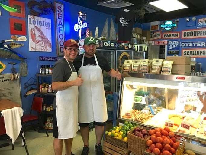 Best seafood in the county - Big Water Seafood 1-min walk, Siesta Key 1BR Best seafood in the county - Big Water Seafood 1-min walk, Siesta Key 1BR