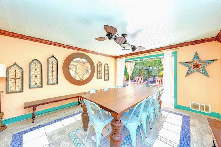 Alfresco dining (shared), Siesta Key Village 3BR Alfresco dining (shared), Siesta Key Village 3BR