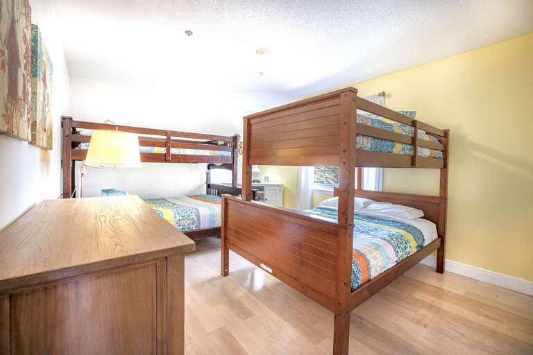 Full over queen bunkbeds, Siesta Key Village 3BR Full over queen bunkbeds, Siesta Key Village 3BR
