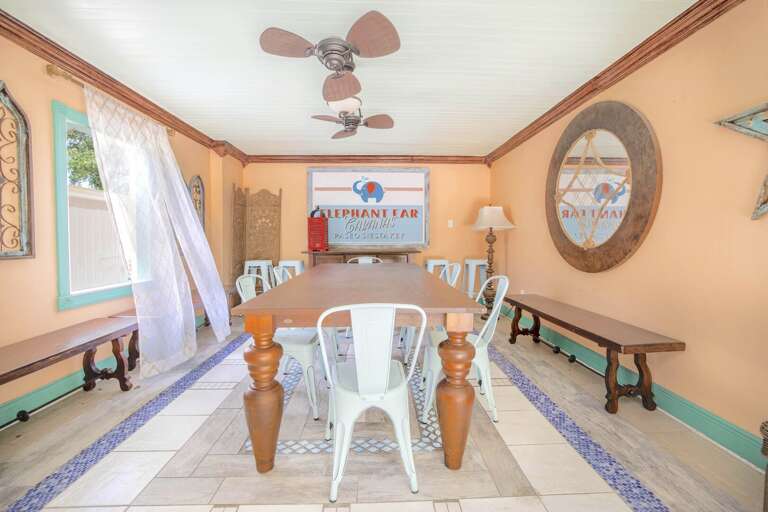 Covered Alfresco Dining with Fans (shared), Siesta Key Village 3BR