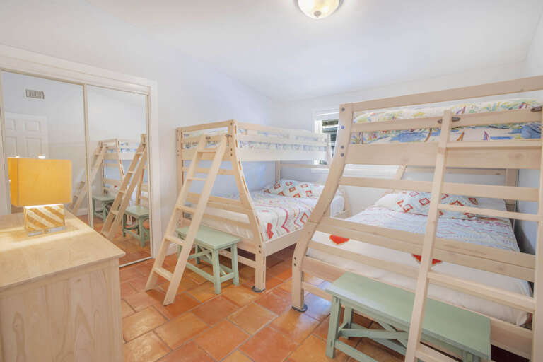Twin over full bunkbeds, Siesta Key - Siesta Key Village 3BR Twin over full bunkbeds, Siesta Key - Siesta Key Village 3BR