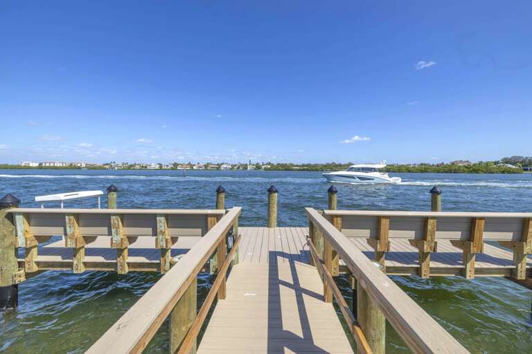 Bayfront fishing and boat dock 100-steps, Siesta Key 3BR Bayfront fishing and boat dock 100-steps, Siesta Key 3BR