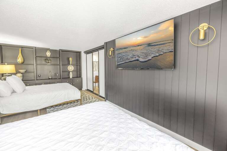 Bedroom with two queens opens to private balcony with bay-views, Siesta Key 3BR Bedroom with two queens opens to private balcony with bay-views, Siesta Key 3BR