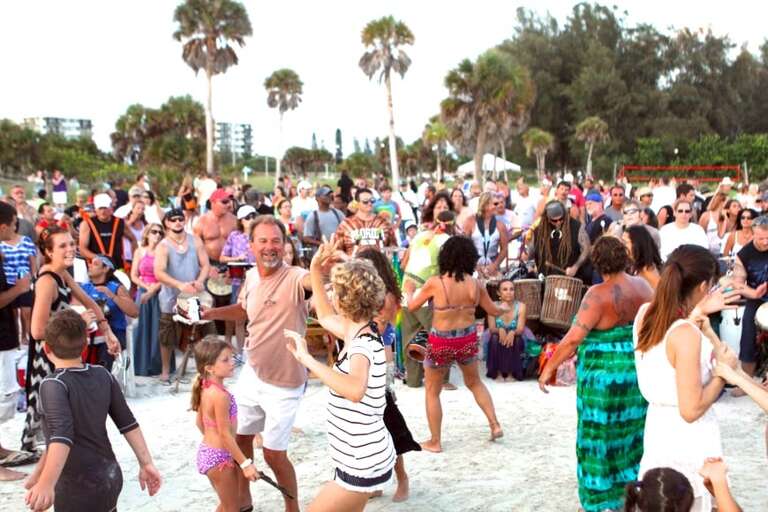 Siesta Key Drum Circle 10-min walk on beach, Siesta Key 6BR