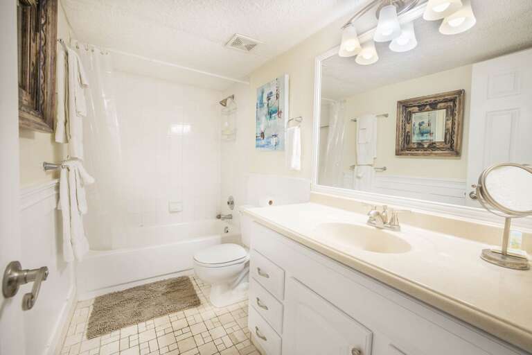 Four full baths with shower tubs, Siesta Key Village 6BR