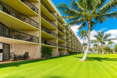Maui Sunset Resort B102 - Aloha Tai, Ground floor, 1BR/2BA, Sleeps 5, AC, Wifi, Pool