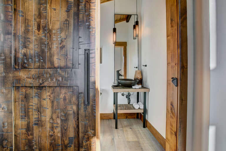 Powder room Powder room