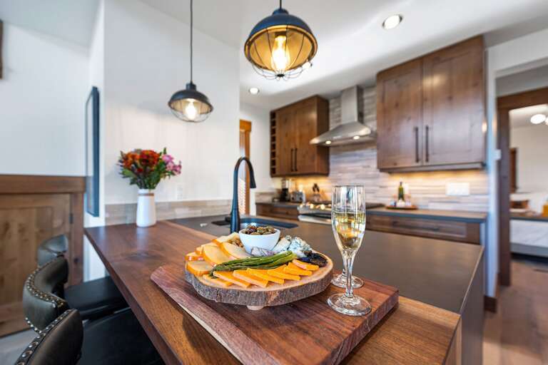 Fully equipped kitchen