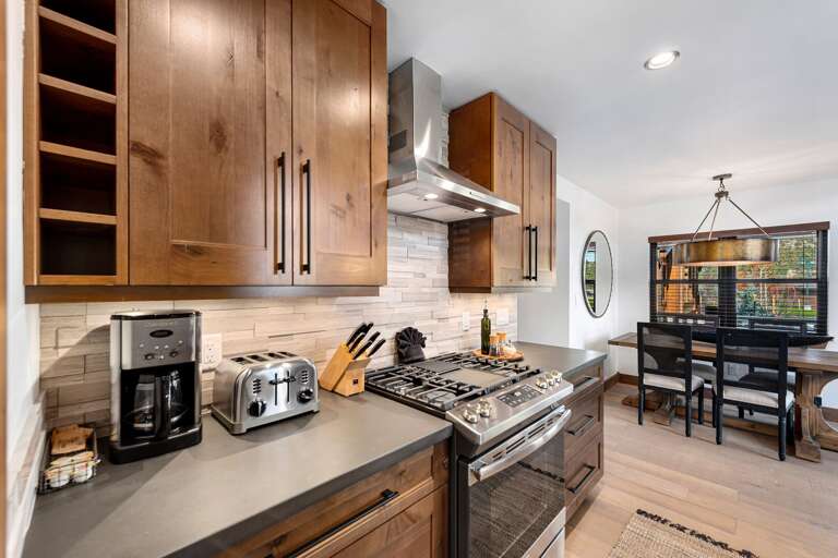 Fully equipped kitchen