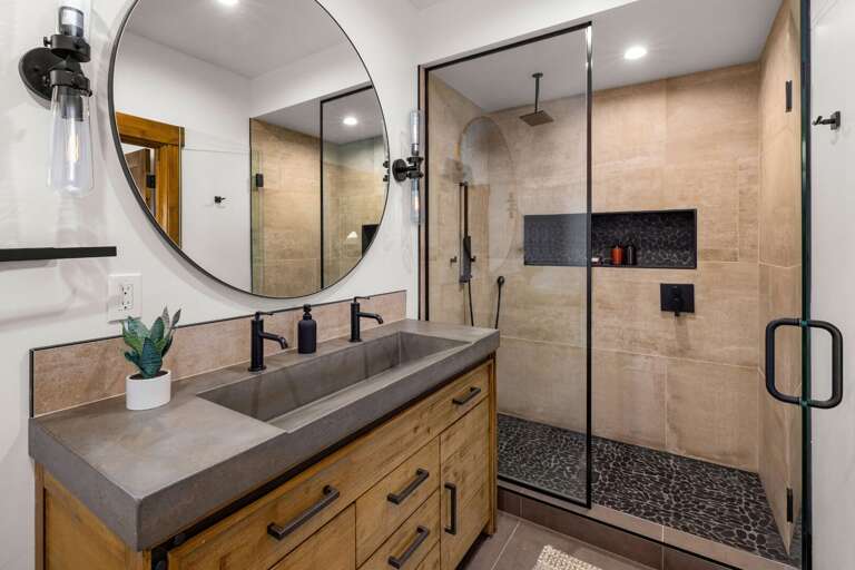 Upper level master bathroom with walk in shower