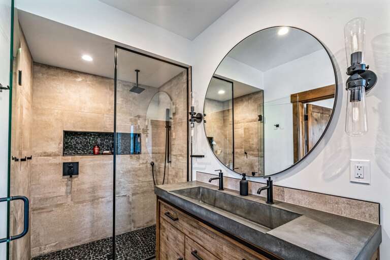 Upper level master bathroom with walk in shower