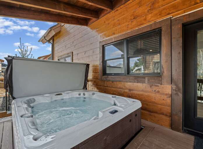 Private Hot Tub