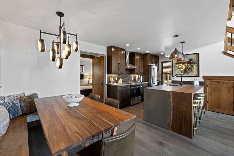 Kitchen and dining table