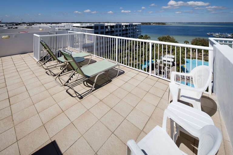 Rooftop sundeck Rooftop sundeck