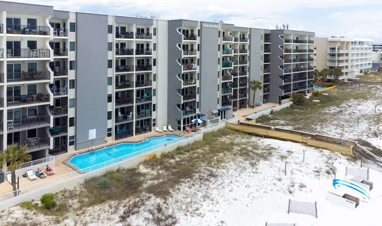 Island Echos swimming pool