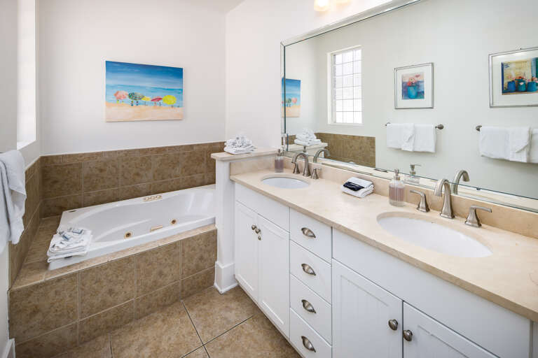 Second floor master bathroom with soaking tub and double sinks (Jets are not operable) Second floor master bathroom with soaking tub and double sinks (Jets are not operable)
