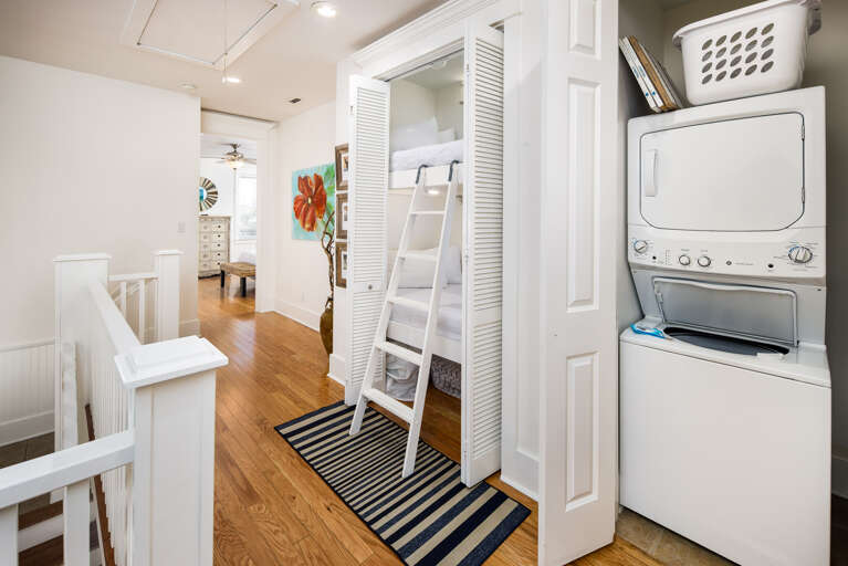 Second floor twin size bunk beds in the hallway and washer/Dryer Second floor twin size bunk beds in the hallway and washer/Dryer