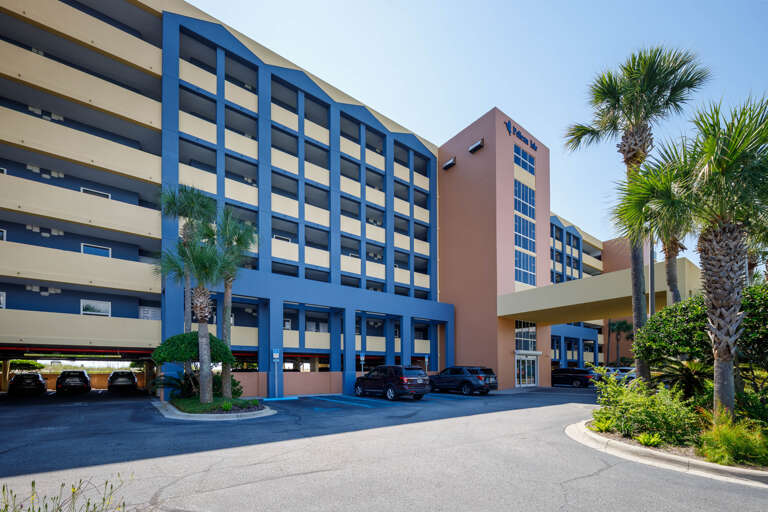Pelican Isle Resort front entrance