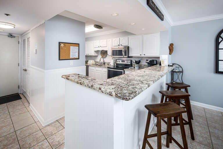 Enjoy a casual meal at the breakfast bar