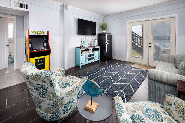 First floor guest suite with gaming and TV