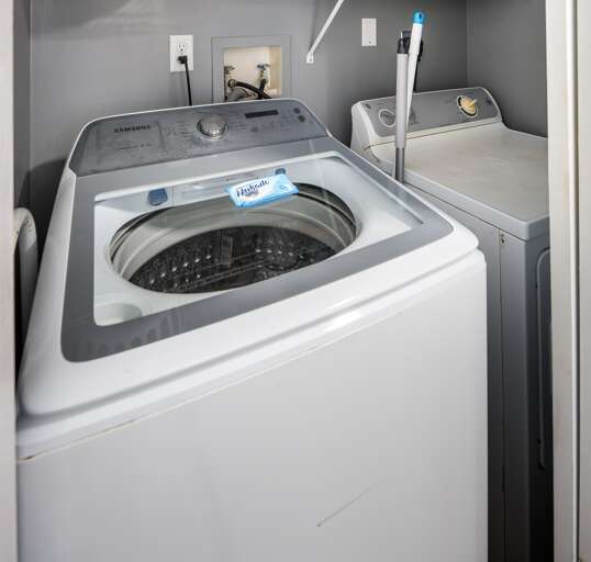 Full size washer and dryer Full size washer and dryer