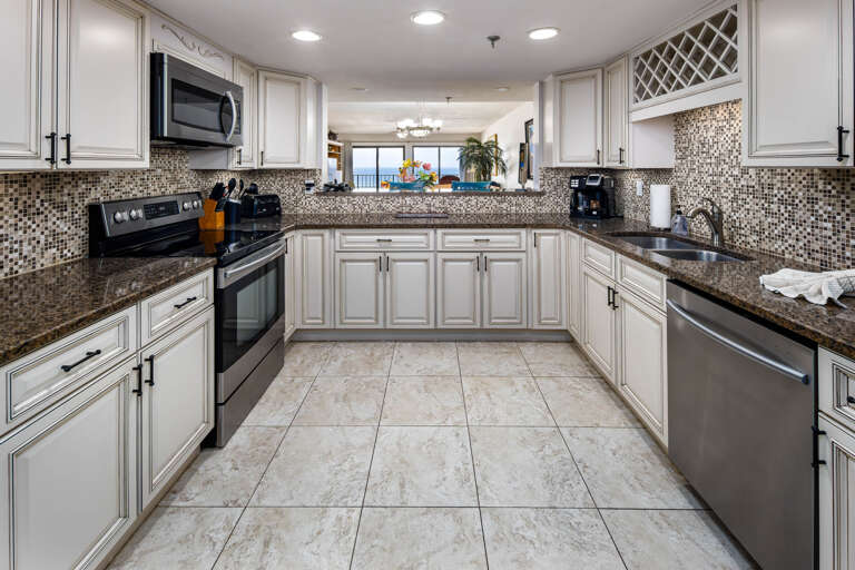 Fully stocked kitchen