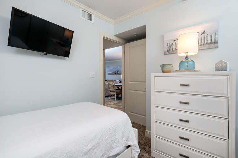 Third bedroom with TV