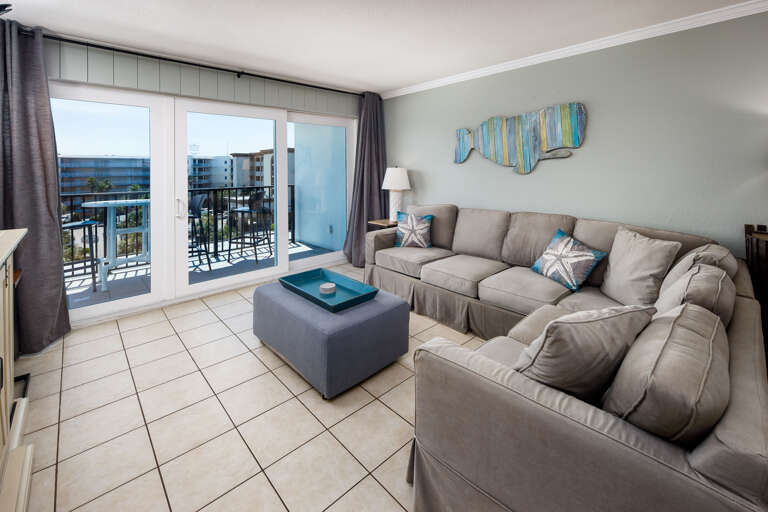 Living room with floor-to-ceiling sliders
