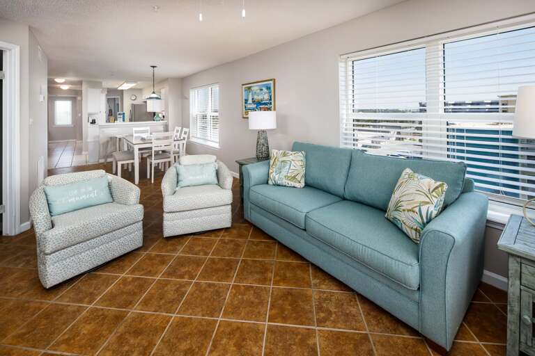 Living room with queen size sleeper sofa