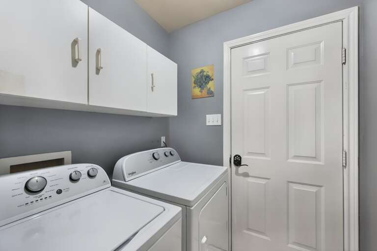 30-1705 Fairfax Drive_6888.jpg