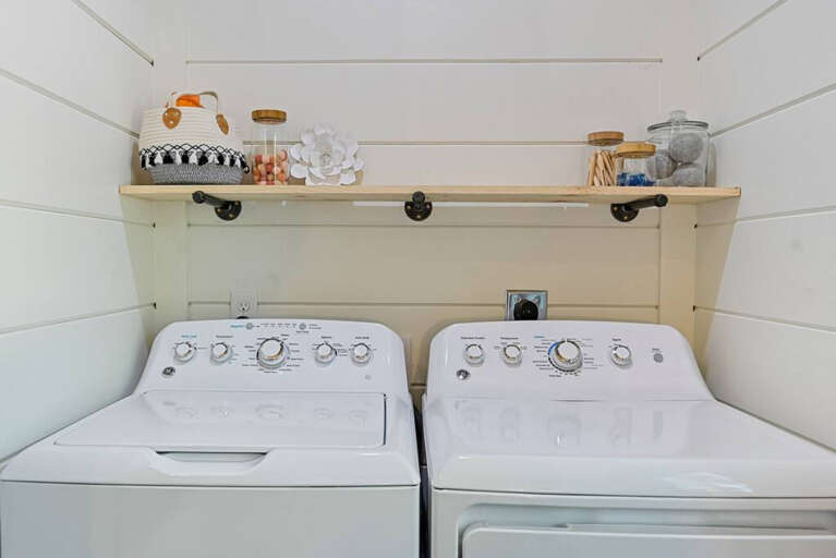 Washer & Dryer - Check