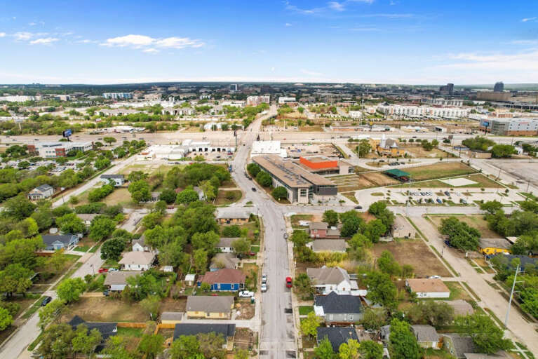 Major Highways are so Close!