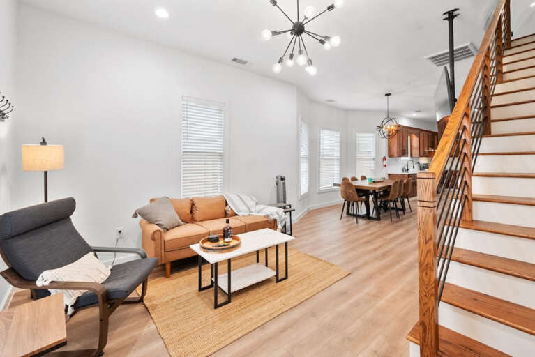 Come In - Have a Seat!